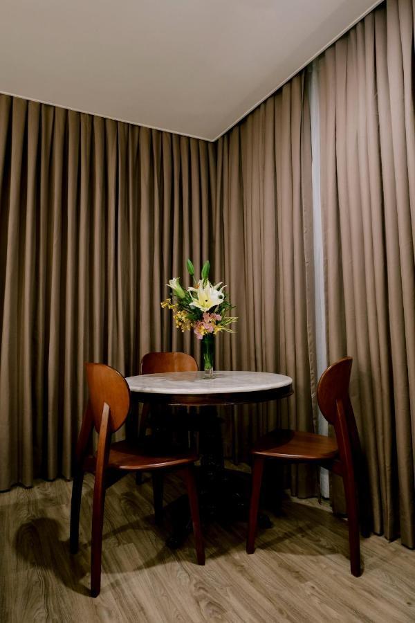 Goldberry Suites And Hotel Cebu Bagian luar foto