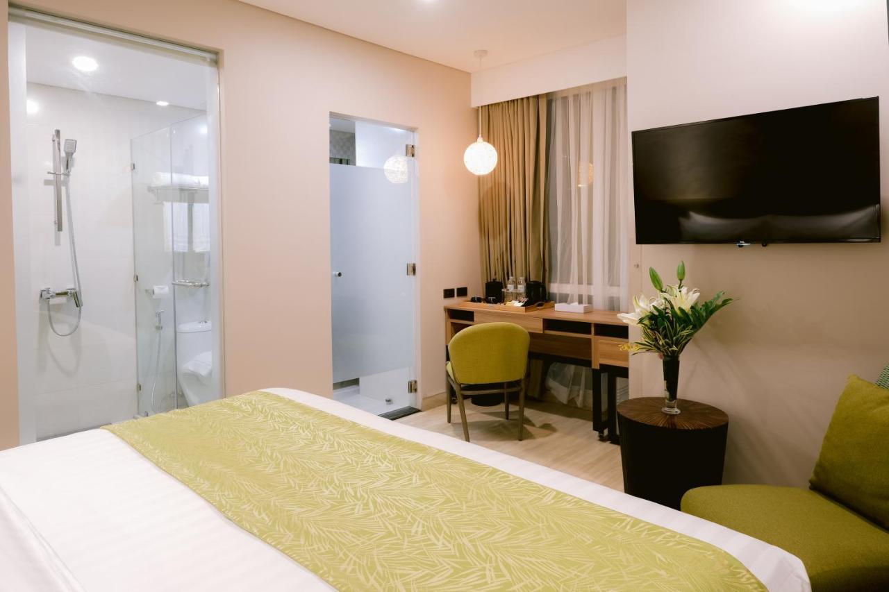 Goldberry Suites And Hotel Cebu Bagian luar foto