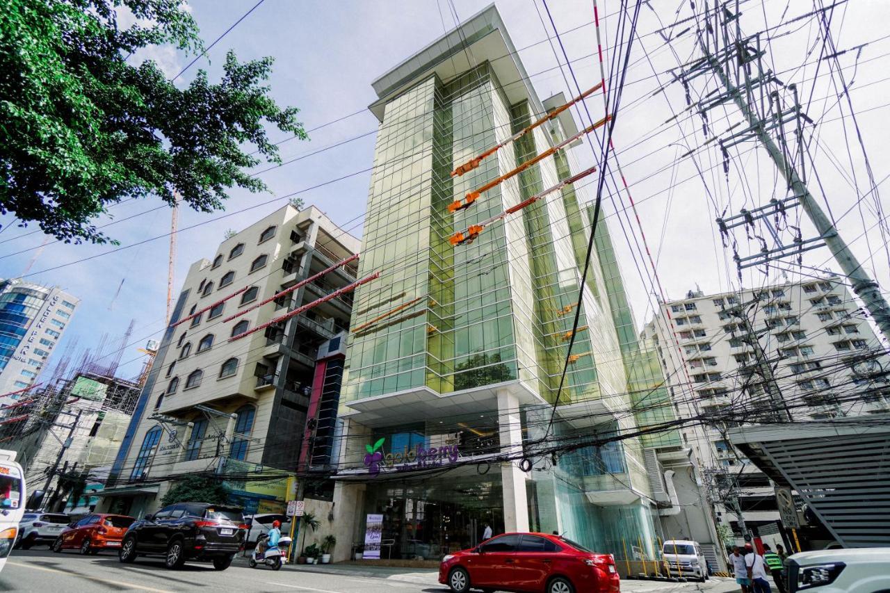 Goldberry Suites And Hotel Cebu Bagian luar foto