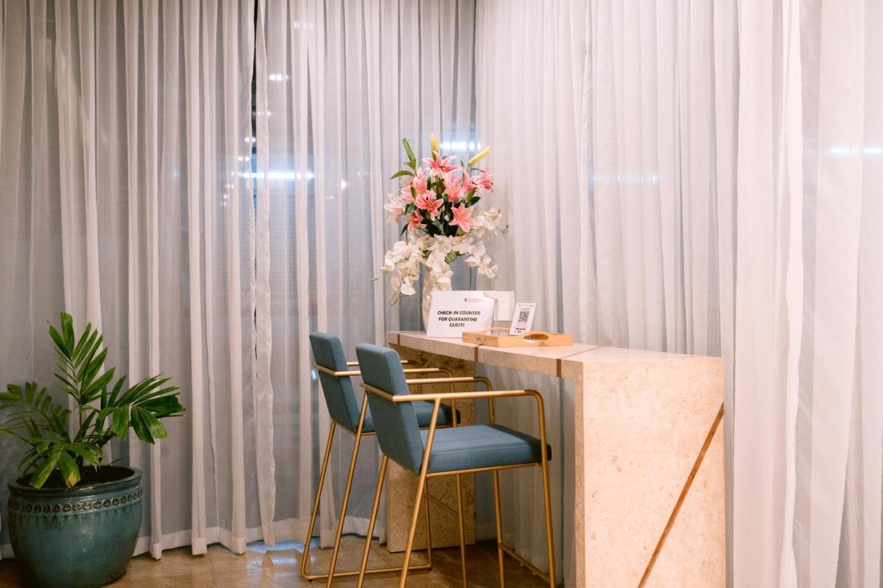 Goldberry Suites And Hotel Cebu Bagian luar foto