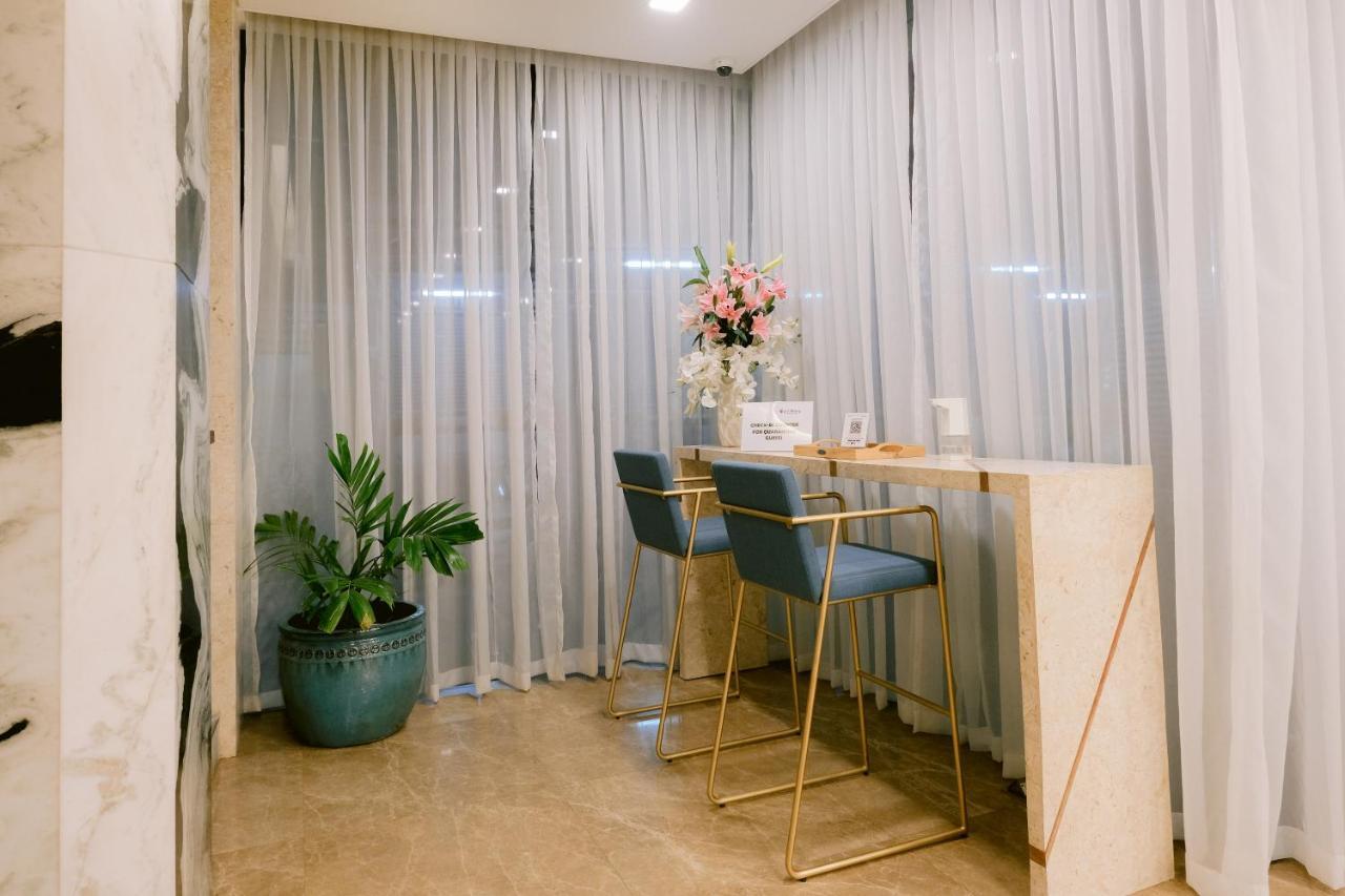 Goldberry Suites And Hotel Cebu Bagian luar foto